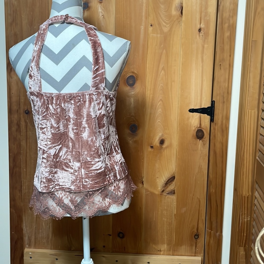 Miami pink velvet tank with lace trim small - Picture 4 of 5